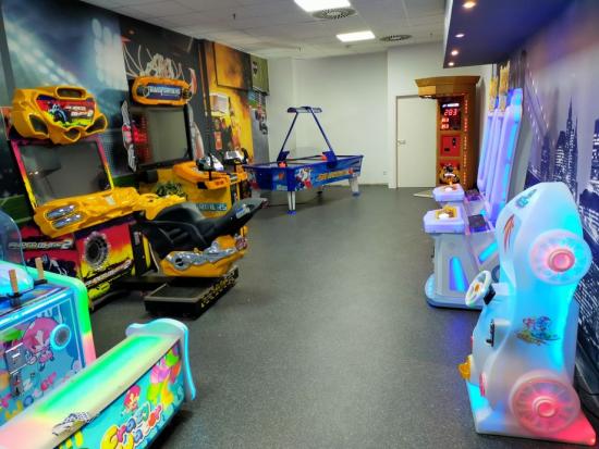 Games Show - Photo Gallery