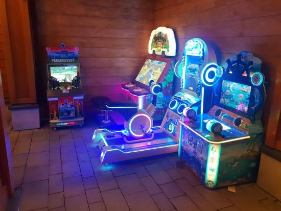 Games Show - Photo Gallery